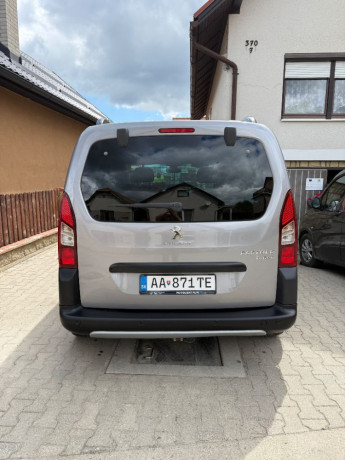 peugeot-partner-tepee-1-majitel-big-3