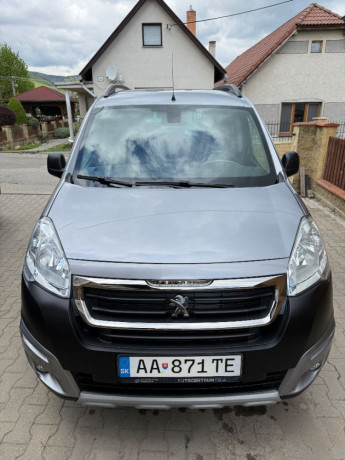 peugeot-partner-tepee-1-majitel-big-0