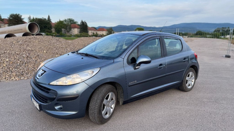 peugeot-207-16-hdi-66kw-big-1