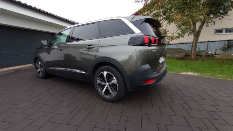 peugeot-5008-16-thp-165-allure-eat6-121kw165hp-a6-7-miestne-big-0