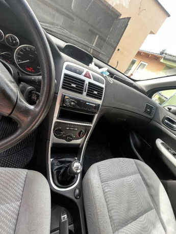 peugeot-307-sw-peugeot-307-sw-big-2