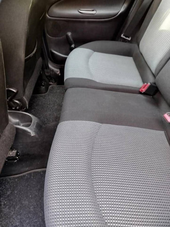 peugeot-206-14-hdi-rok-vyroby-2002-nova-stk-klima-manualna-big-3