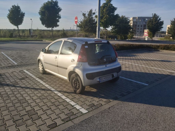 peugeot-107-10e-trendy-50kw68hp-m5-big-0