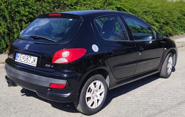 peugeot-206-plus-big-1
