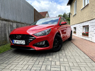 hyundai-i30-15-dpi-family-m6
