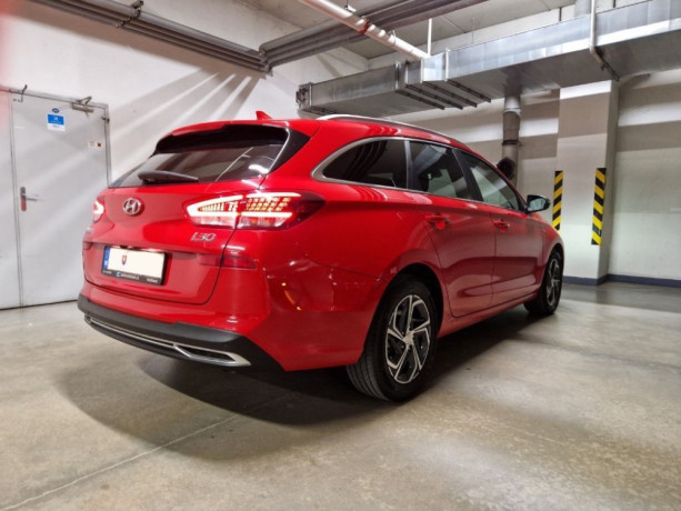 hyundai-i30-cw-i30-kombi-15-t-gdi-mhev-imt-play-118kw160hp-m6-big-1