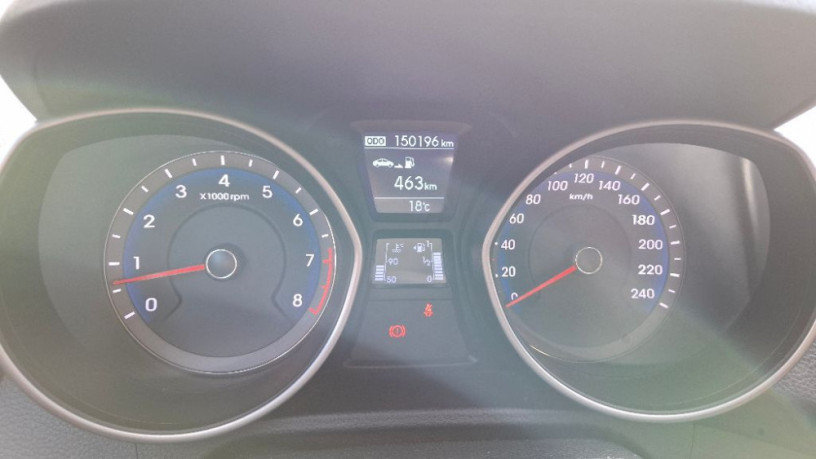 hyundai-i30-cw-i30-kombi-16i-mpi-16v-dohc-comfort-88kw120hp-m6-big-2
