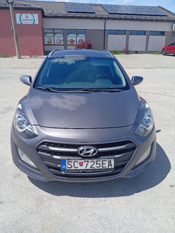 hyundai-i30-cw-i30-kombi-16i-crdi-vgt-go-81kw110hp-m6-big-0
