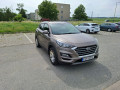 hyundai-tucson-16-crdi-family-100kw-m6-small-0