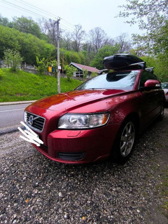 volvo-v50-16d2-84kw-big-0