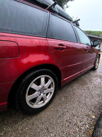 volvo-v50-16d2-84kw-big-1