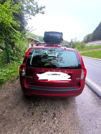 volvo-v50-16d2-84kw-big-3
