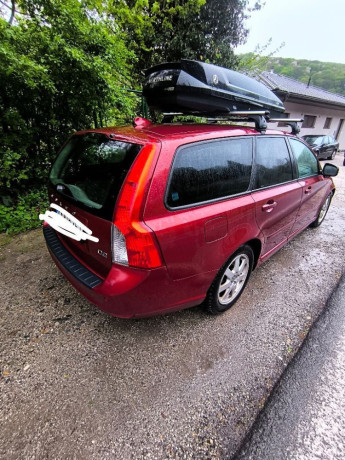 volvo-v50-16d2-84kw-big-2