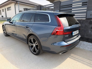 volvo-v60-denim-blue
