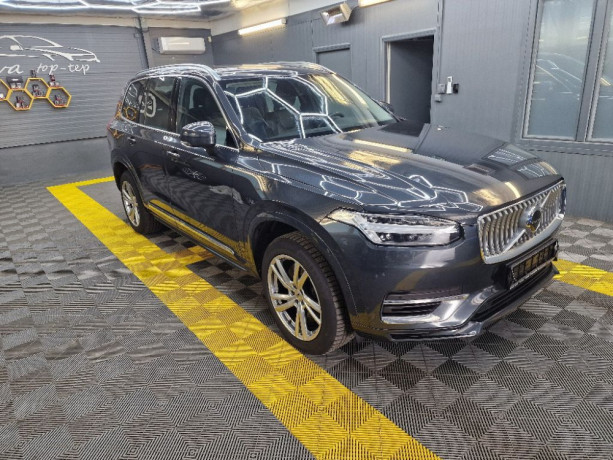 volvo-xc90-inscription-big-3