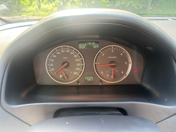 volvo-c30-20-td-big-3