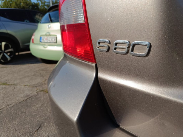volvo-s80-d5-kinetic-136kw185hp-m6-big-3