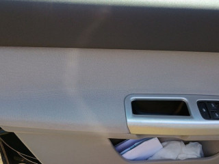volvo-v50-drive-summum-84kw115hp-m6