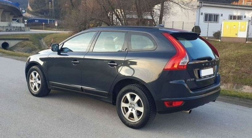 volvo-xc60-xc60-d3-awd-kinetic-120kw163hp-m6-big-3