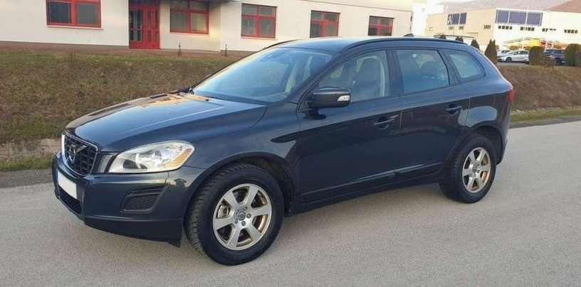 volvo-xc60-xc60-d3-awd-kinetic-120kw163hp-m6-big-1