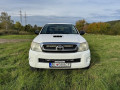 toyota-hilux-24-d-4d-small-0