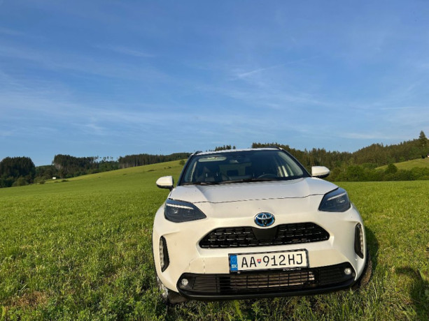 toyota-yaris-cross-awd-4x4-elektro-benzin-hybrid-big-0