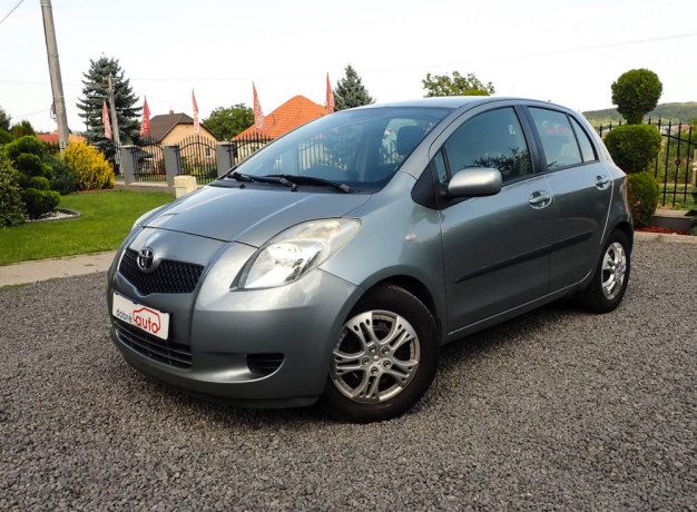 toyota-yaris-13-vvt-i-automat-64kw-4valec-2007-2009-big-1