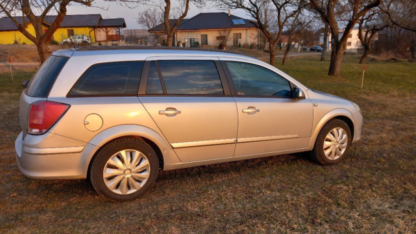 opel-astra-h-19-cdti-big-3
