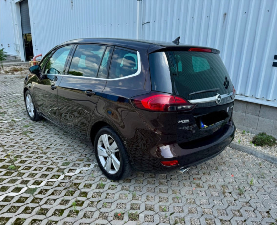 opel-zafira-tourer-20-cdti-170k-cosmo-big-1