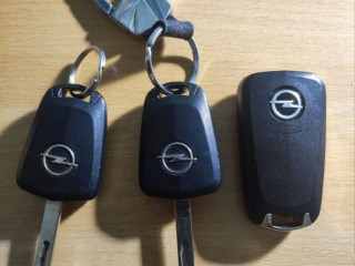 opel-astra-17-cdti-cosmo-100k-74kw100hp-m5