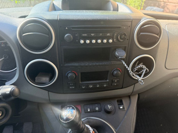 citroen-berlingo-multispace-16-bluehdi-120-ss-xtr-88kw120hp-m6-big-3