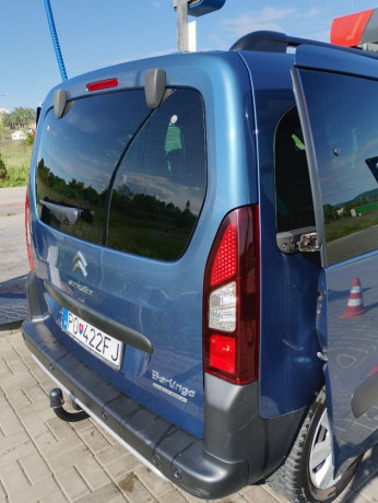citroen-berlingo-multispace-16-bluehdi-120-ss-xtr-88kw120hp-m6-big-0