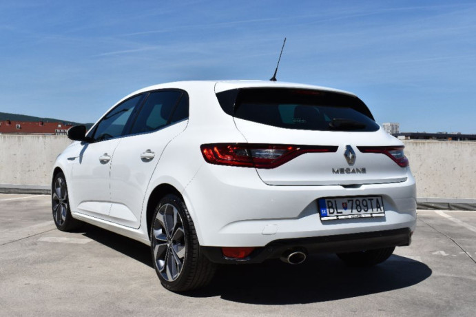 renault-megane-sce-115-intens-84kw115hp-m5-big-3