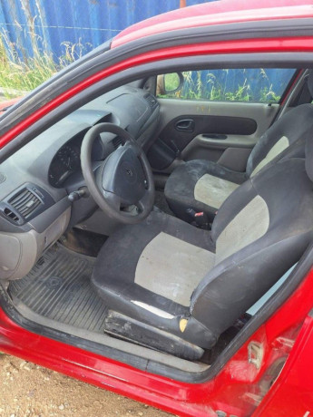 renault-thalia-12-16v-authentique-55kw75hp-m5-big-1