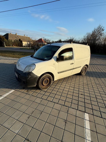 renault-kangoo-15-dci-cool-50kw70hp-m5-big-1