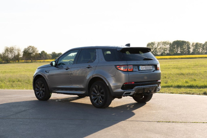 land-rover-discovery-sport-20d-td4-r-dynamic-s-awd-at-132kw180hp-a9-big-0