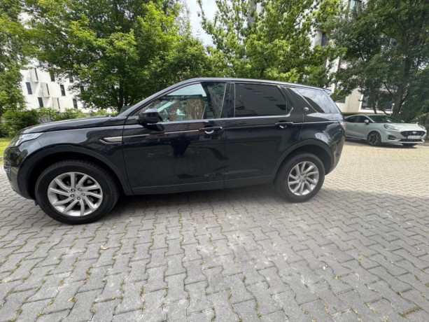 land-rover-discovery-sport-big-3