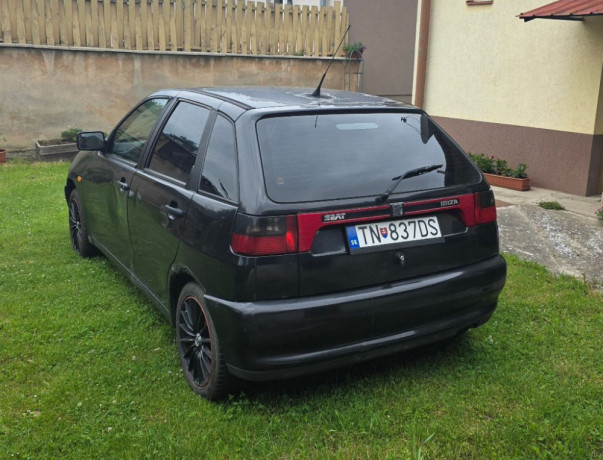 seat-ibiza-16-mpi-stella-1999-limitovana-edicia-big-2