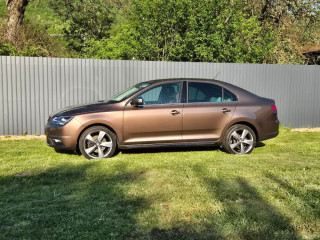seat-toledo-10-tsi-110k-fr-line-family-81kw110hp-m6