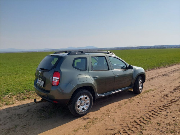 dacia-duster-16-16v-4x4-arctica-77kw105hp-m6-big-0