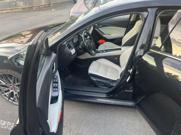 mazda-6-sedan-big-2