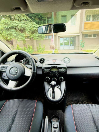 mazda-2-15-mzr-te-at-75kw102hp-a4-big-2