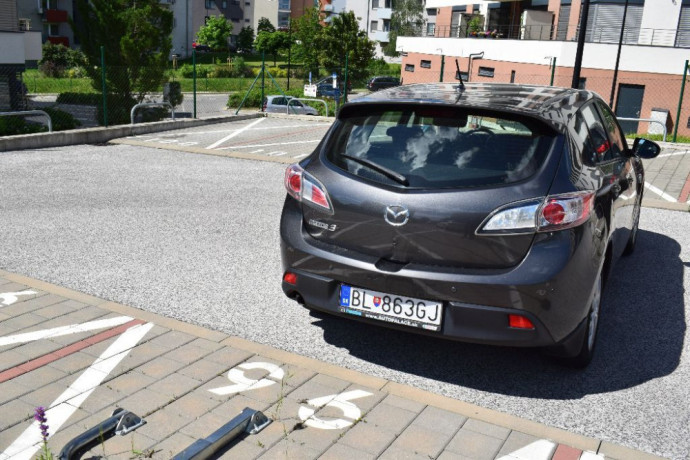 mazda-3-sp16ise-77kw105hp-big-1