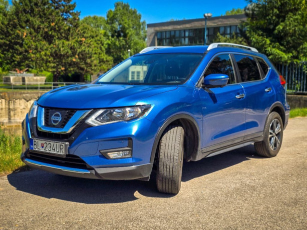 nissan-x-trail-benzin-16-163k-manual-n-connecta-big-3