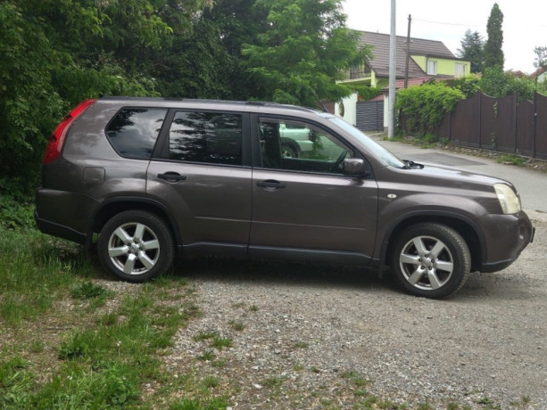 nissan-x-trail-20-dci-se-at-110kw150hp-a6-big-1