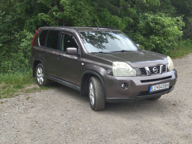 nissan-x-trail-20-dci-se-at-110kw150hp-a6-big-0