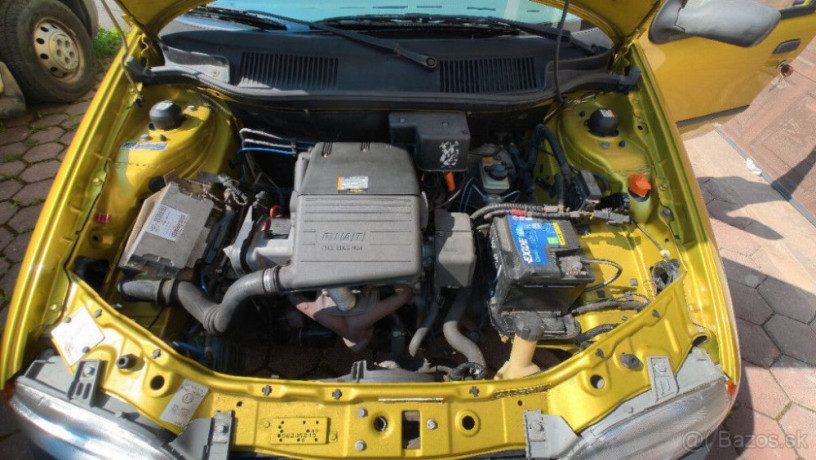 fiat-punto-12-60-sx-44kw60hp-m5-big-3