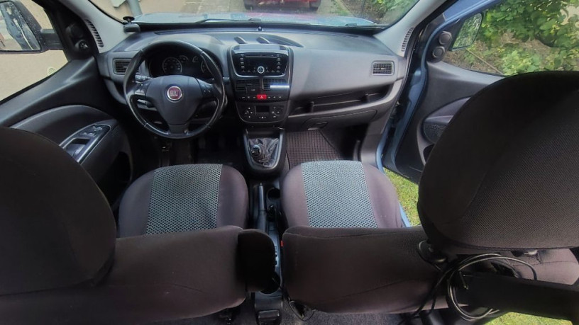 fiat-doblo-doblo-combi-16-16v-multijet-base-e5-77kw105hp-m6-big-0