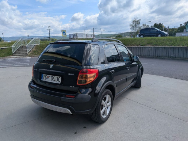 suzuki-sx4-19-ddis-88kw-4x4-2008-nova-stk-big-3