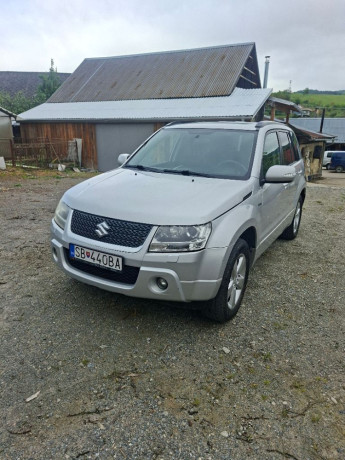 suzuki-grand-vitara-19-ddis-jlx-es-95kw129hp-m5-big-1
